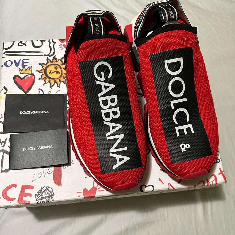 Dolce & Gabbana
Sorrento logo print sneakers
red/white/black
sock-style vamp